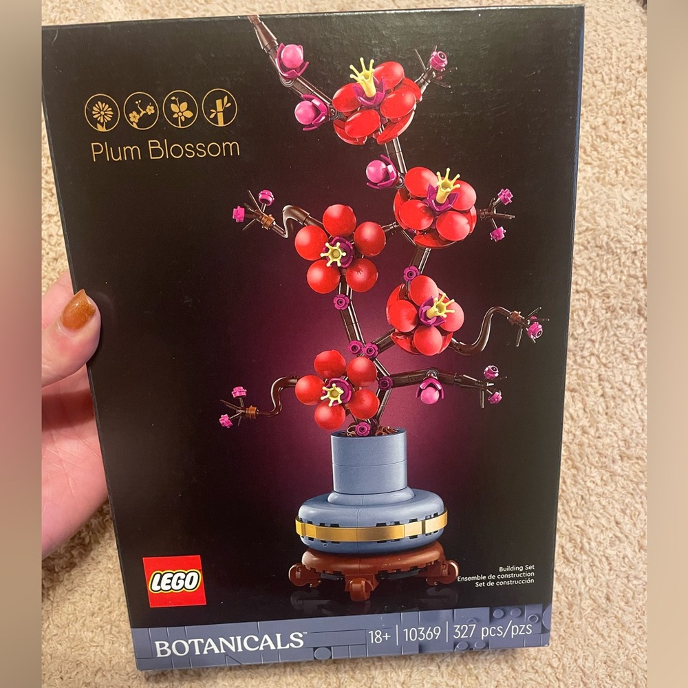 LEGO Botanicals Plum Blossom Set with Red and Pink
